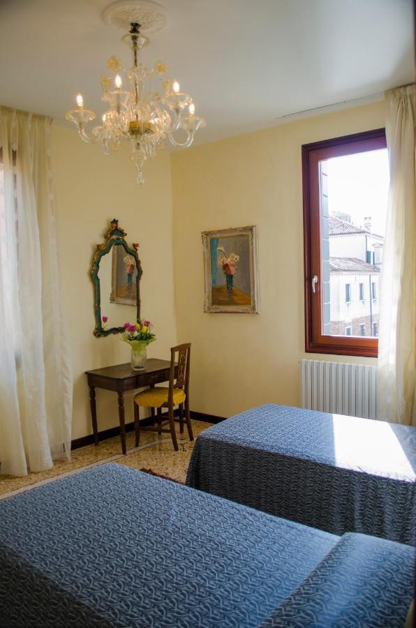 Apartment Lucy Veneza Exterior foto